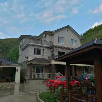 杭州芦山潮宿民宿