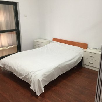 顾先生公寓(启东农武村店)