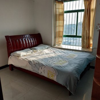 深圳一见倾心公寓(民昌路分店)