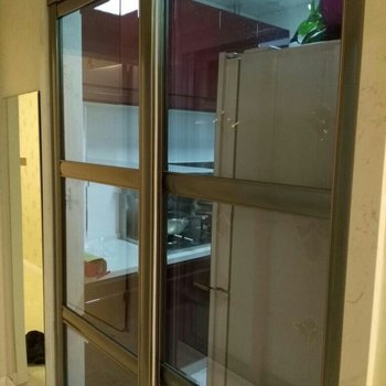 丹东火车站温馨便捷房9910特色民宿(六纬路分店)酒店提供图片