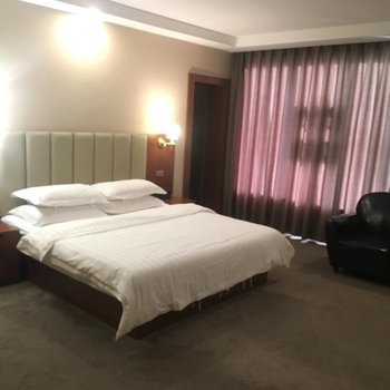 郧西秦楚宾馆