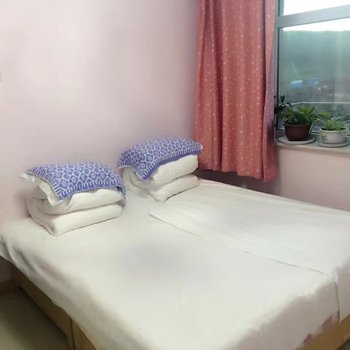 兴安盟兴安盟阿尔山卧龙城阳光充沛山景大床房整租公寓