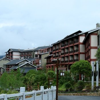 恩施大峡谷女儿寨度假酒店