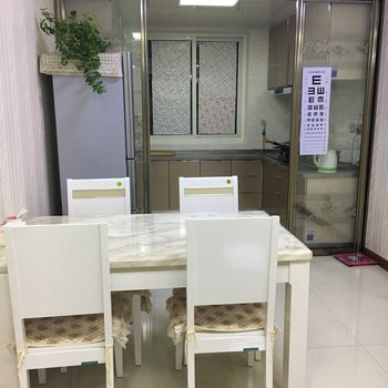 秦皇岛北戴河悦菡家庭公寓(海宁路小学分店)酒店提供图片