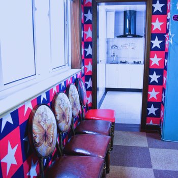 上海zlys民宿(中兴路分店)酒店提供图片