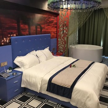 深圳壹十壹浪漫酒店