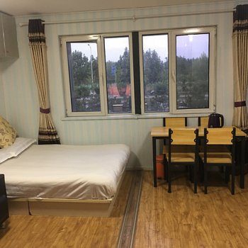小时光客栈(北京北街家园店)