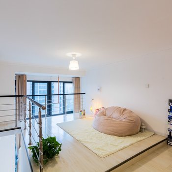 重庆不远民宿(鲤鱼池路分店)酒店提供图片