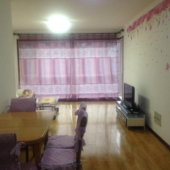 糖果日租公寓(营口鲅鱼圈家乐福店)酒店提供图片