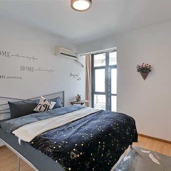 �ɶ��ɶ�һ���˵�������ͨ��Ԣ(�ϳ��ӽֵ�)�Ƶ��ṩͼƬ