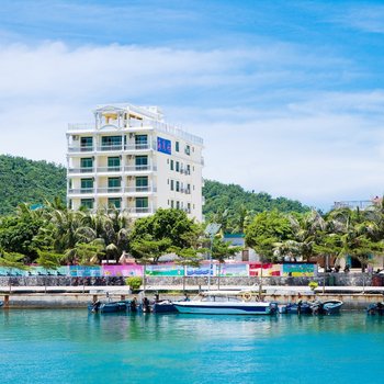 三亚湾西岛海浪屿海景酒店