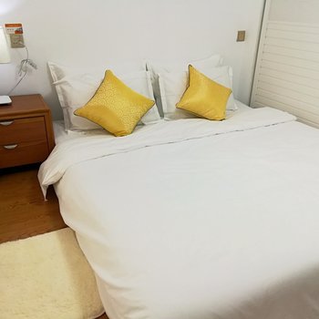 郑州风一样的男人复式酒店提供图片
