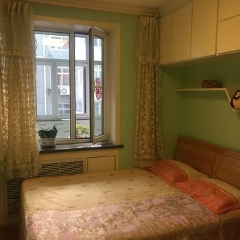 承德鼎盛王朝演出对面温馨大两居公寓(小溪街分店)