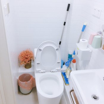 上海Anna-hh普通公寓(宜川路店)酒店提供图片