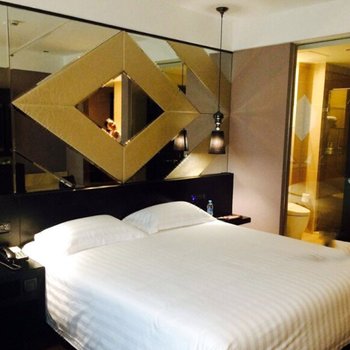 桔子水晶酒店常州恐龙园店酒店提供图片