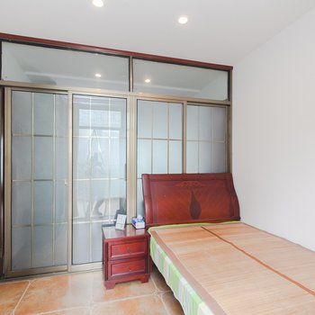 重庆张女士特色民宿(晓月路分店)酒店提供图片