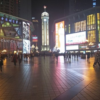 重庆李小主公寓(八一路分店)