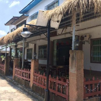 韶关时光与你客栈(丹霞山水上丹霞分店)