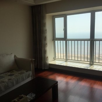 绥中海边公寓酒店提供图片