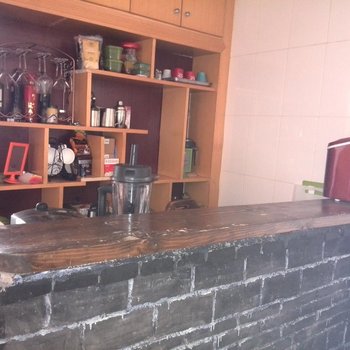 丽江卧槽客栈