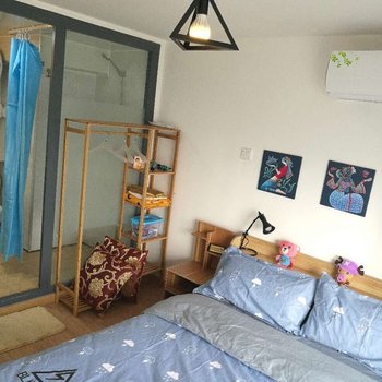 成都成都淡淡的咖啡复式(杉板桥路十里店路口店)酒店提供图片