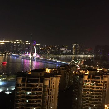 广州塔北京路高层江景四居普通公寓酒店提供图片