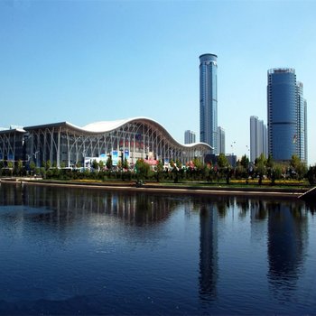 逸家度假公寓(烟台烟大南校浴场店)
