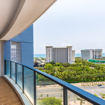 三亚湾椰梦之海海景度假公寓酒店提供图片