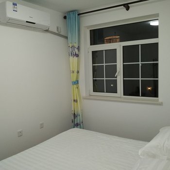 青岛山东邢女士公寓(嘉陵江东路与石雀滩路交叉口分店)酒店提供图片