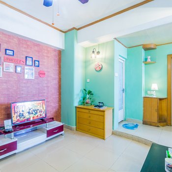 广州伍女士特色民宿(侨港路分店)酒店提供图片