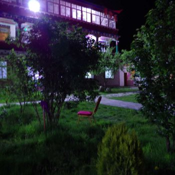 波密盔甲山藏式家庭旅馆酒店提供图片