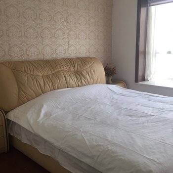 洛阳张老师花海中平淡的生活公寓酒店提供图片