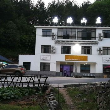 罗田天堂寨云海山庄