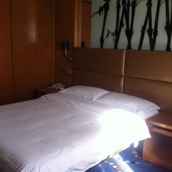 葫芦岛万得宝商务酒店酒店提供图片