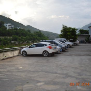 元阳金太阳大酒店