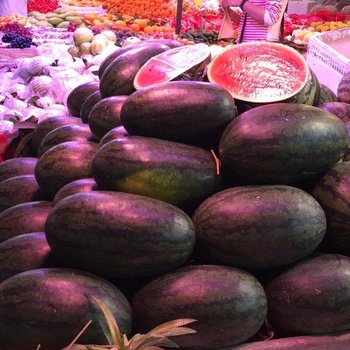 广州情迷爱琴海特色民宿(南岭工业区六横路分店)酒店提供图片