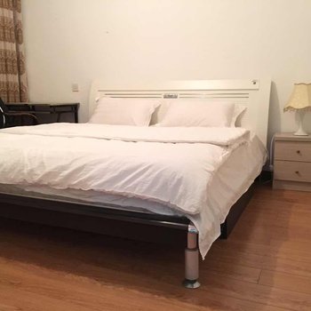 青岛金沙滩假日家庭公寓酒店提供图片