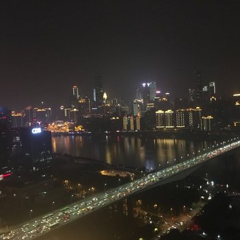 重庆漏网鱼普通公寓酒店提供图片