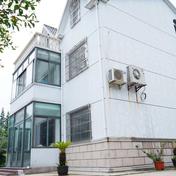 上海摆渡人得院民宿
