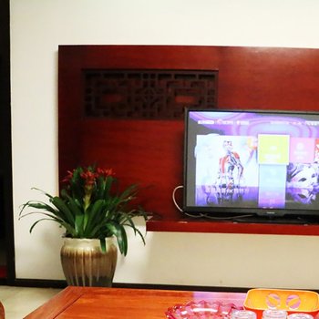 腾冲西山苑家庭公寓酒店酒店提供图片