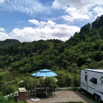 綦江青山湖国家湿地公园房车营地酒店提供图片