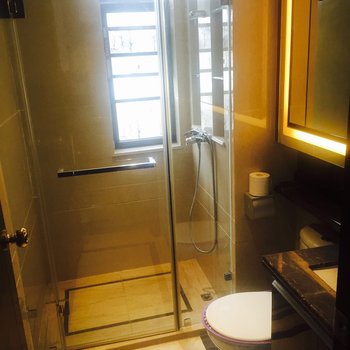 ���ݺ��׹�Ԣ(����һ��4����ɽ����74���ֵ�)�Ƶ��ṩͼƬ