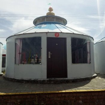 黄花沟乌兰板升农家院