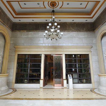 万爱情侣主题酒店(昆明汇都店)酒店提供图片