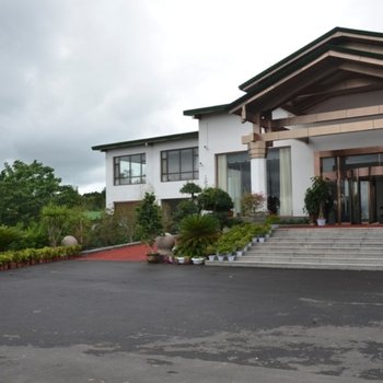 东平白佛山景区酒店