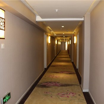 楚雄彝圣商务酒店酒店提供图片