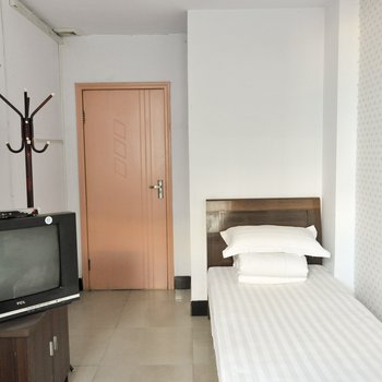 �е��ÿͱ��ݾƵ��ṩͼƬ