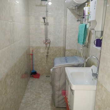 安居家庭连锁公寓(丹东丹建新时代店)酒店提供图片