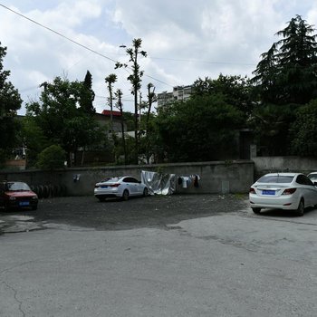 十堰泓晨客栈