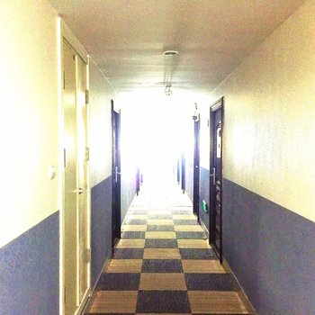 ������֮������Ƶ�(�ൺ��·��)�Ƶ��ṩͼƬ